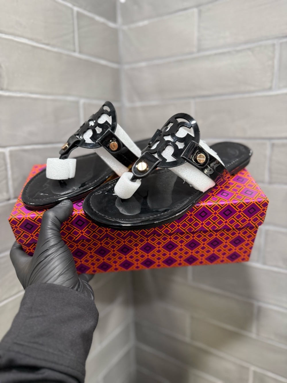 TORY BURCH BLACK GLOSSY MILLER SANDALS BRAND NEW